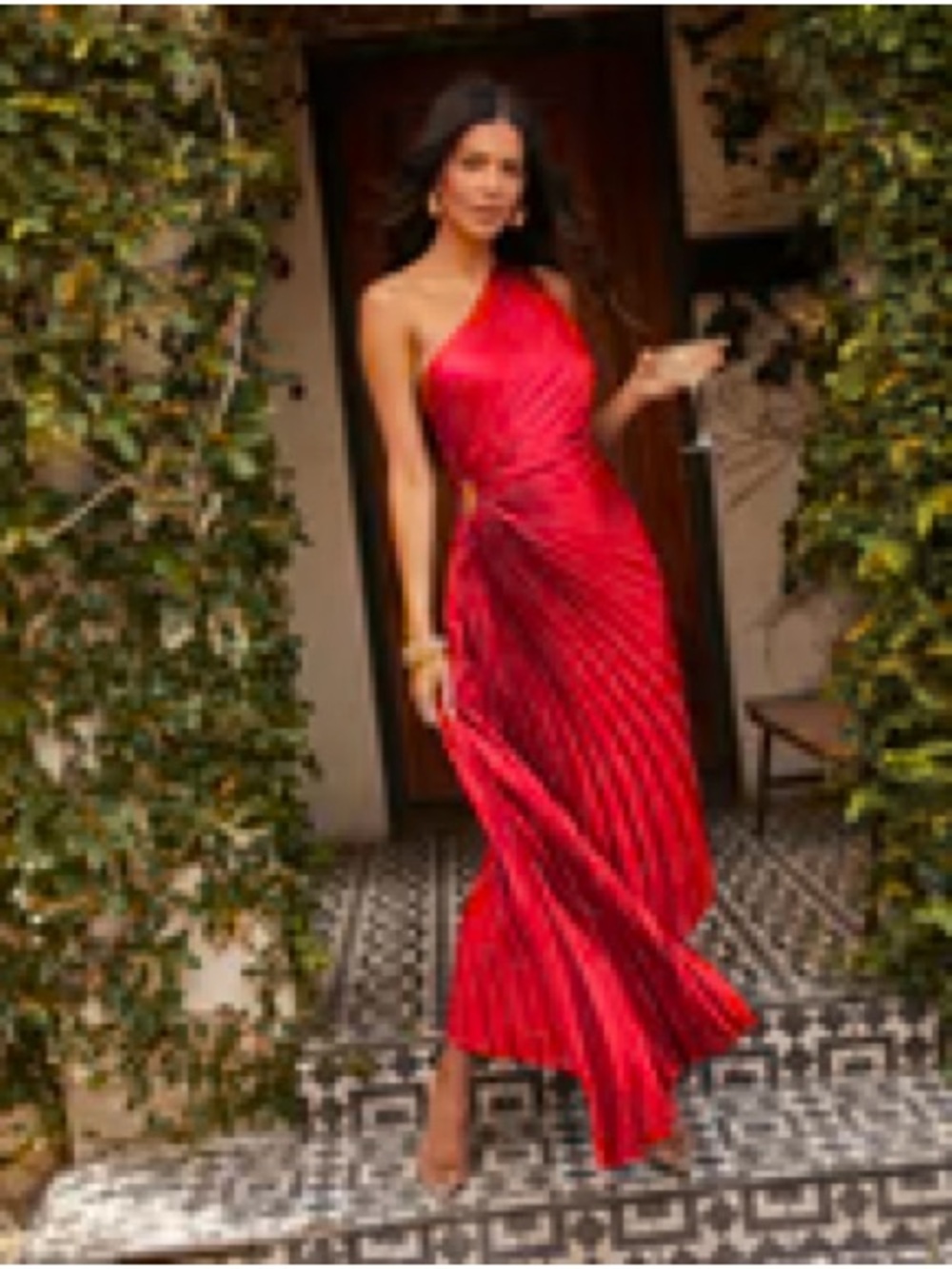 NWT Vici Modern Day Glam One Shoulder Asymmetrical Maxi Dress - Picture 5 of 11